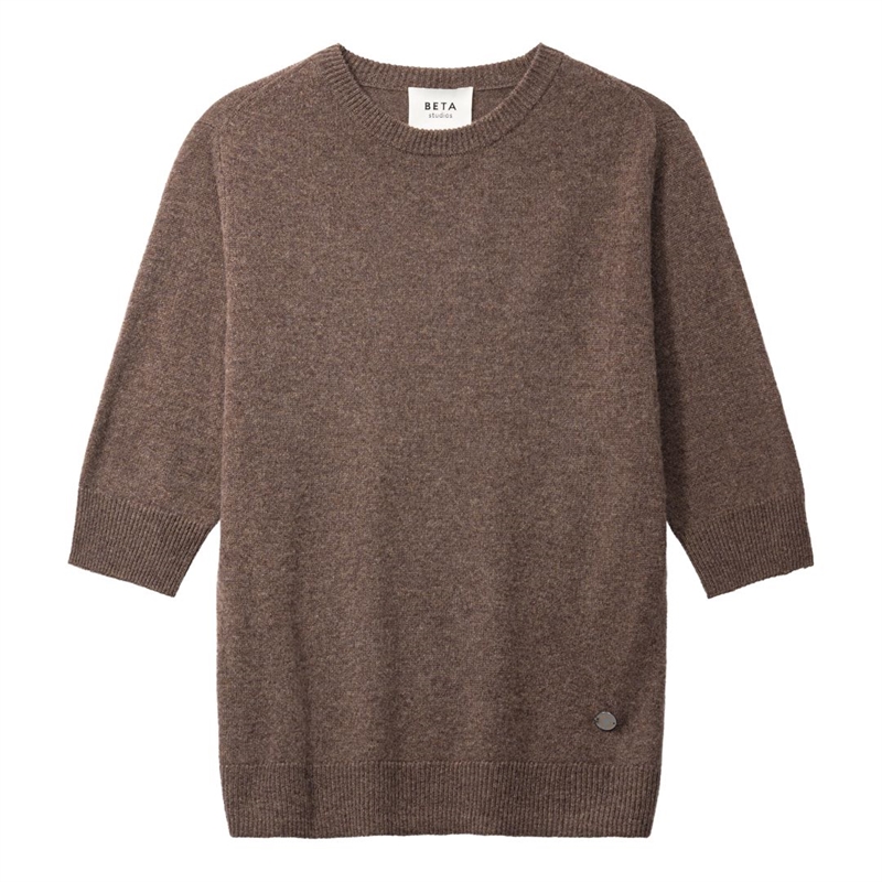 BETA STUDIOS ANNA LADY SLEEVE WALNUT