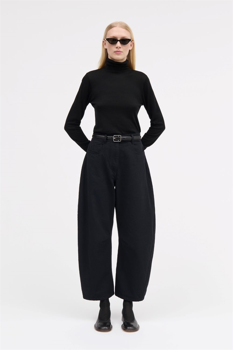 MKDT PELLA COTTON TWILL PANTS BLACK