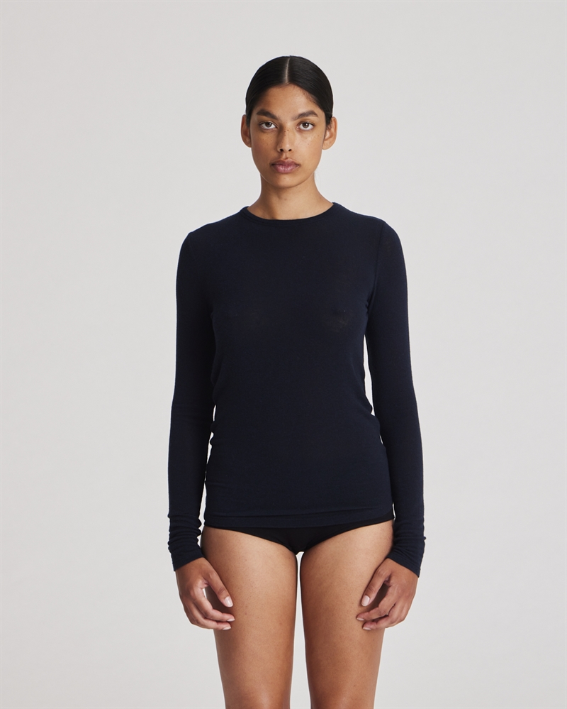 GAI + LISVA THYRA L/S WOOL TOP MIDTNIGHT BLUE 