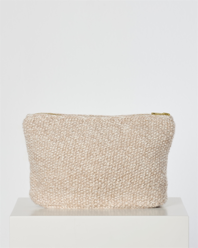 GAI + LISVA STINE ALPACA PURSE DUST POWDER/ECRU