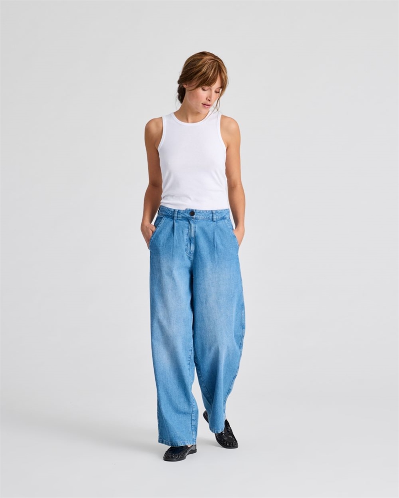 GAI+LISVA NATALIE COTTON DENIM PANTS LIGHT WASHED 