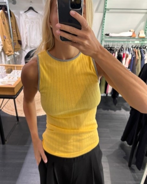 NØRGAARD PAA STRØGET NPS TANK TOP KONTRAST YELLOW/LIGHT GREY