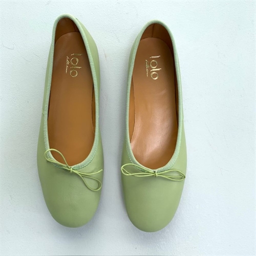 LOLO THE BALLERINA VOLCANO SKIND NAPPA MINT
