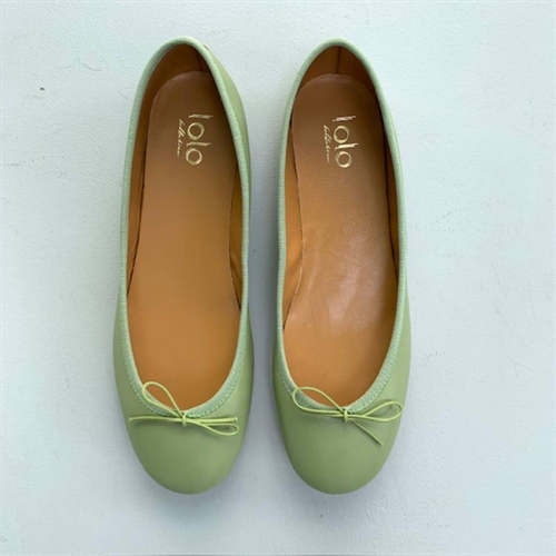 LOLO THE BALLERINA CAPRI SKIND NAPPA MINT