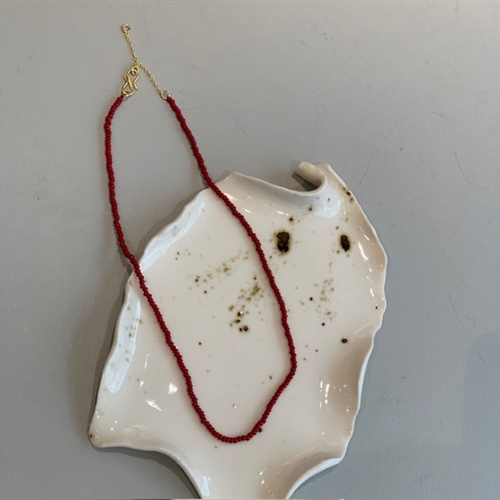 ANNAVII KALA PERLEHALSKÆDE RED