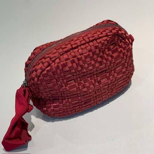 MARIA LA ROSA ISA TASKE BORDEAUX