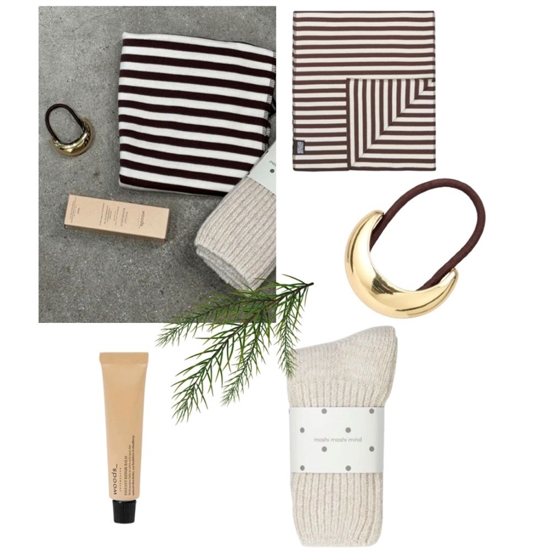 ADVENTSKALENDER NR. 3 VÆRDI 750,-