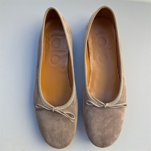 LOLO THE BALLERINA VOLCANO SUEDE GREIGE