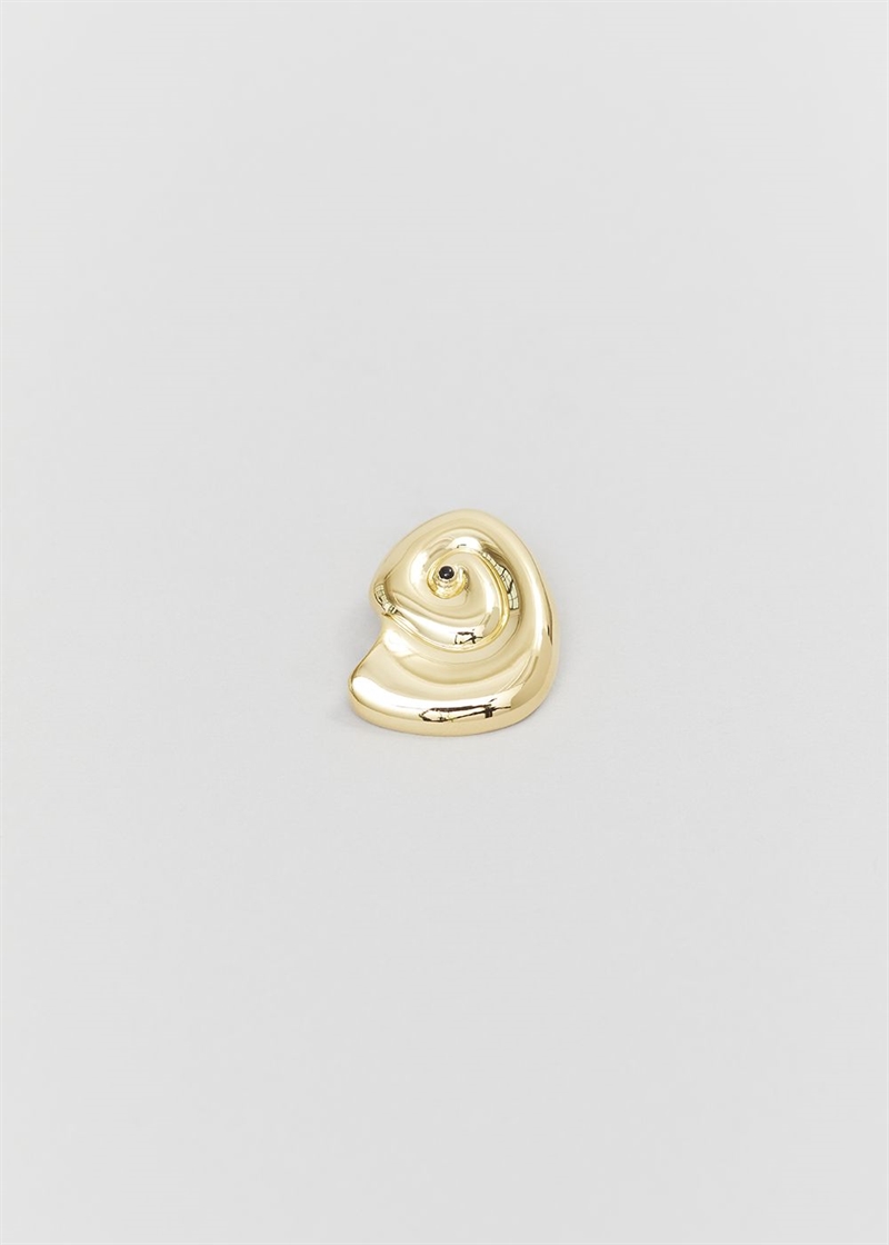 TRINE TUXEN SHIELD EARRING GOLDPLATED