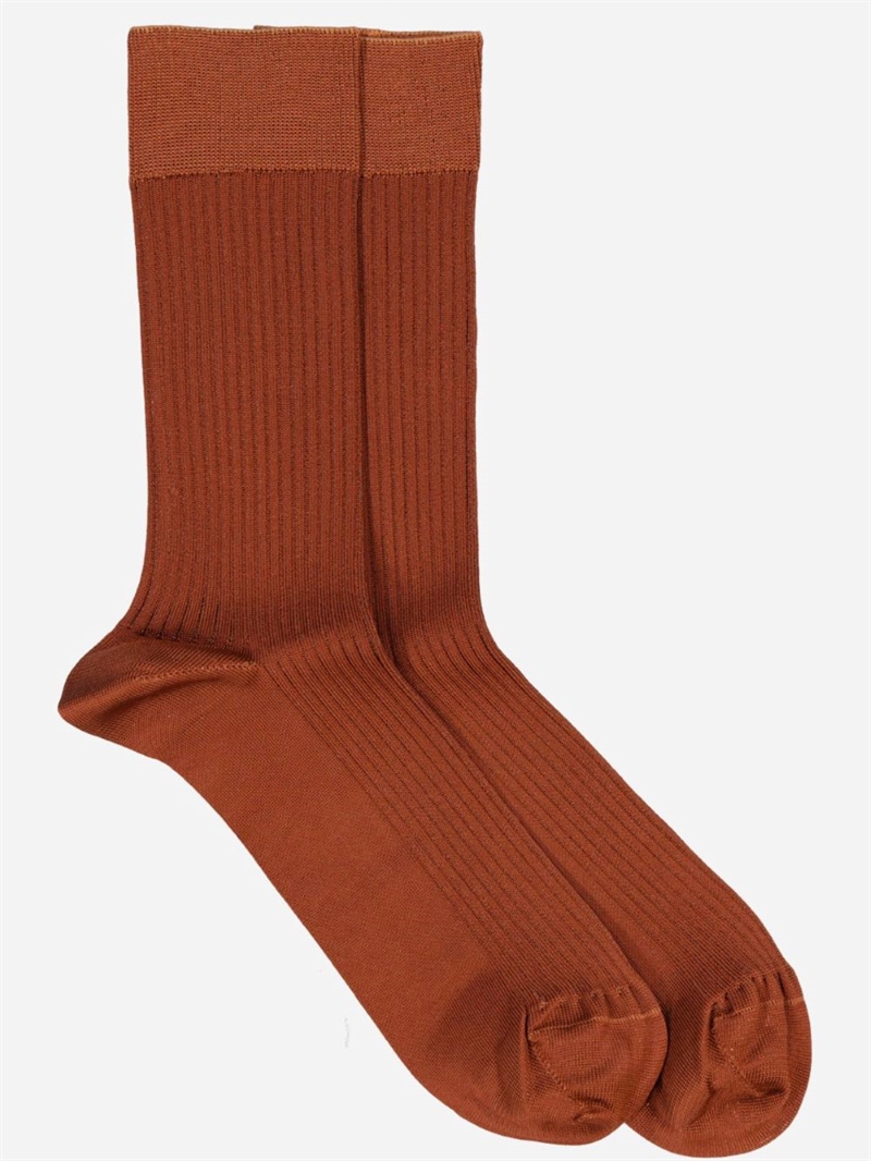 MRS. HOSIERY SILKY RIBBED CLASSIC SOCK BROWN RUST