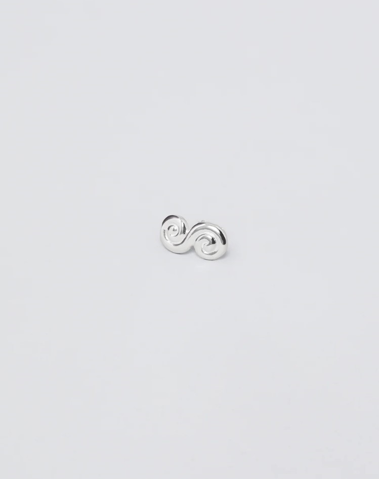 TRINE TUXEN INTERNITY STUD SILVER