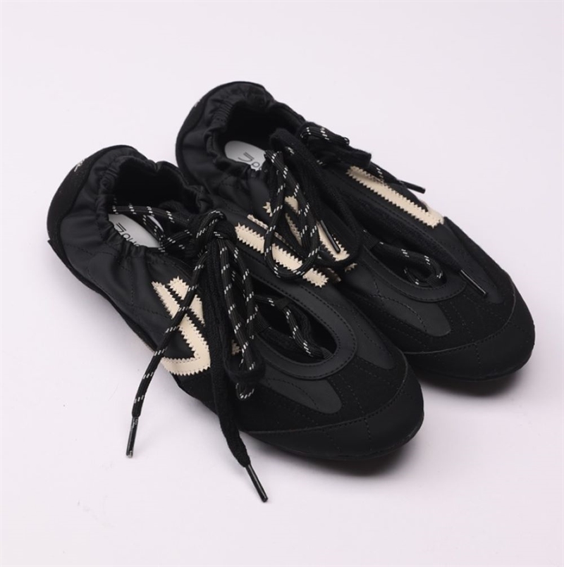 PURAAI BLACKOUT BALLERINA BLACK
