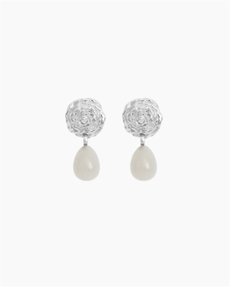 CORALI BRETON CLOUD EARRINGS STERLING SILVER WHITE AGATE