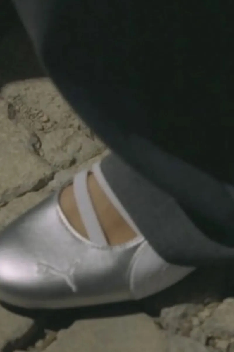 Sneakers
